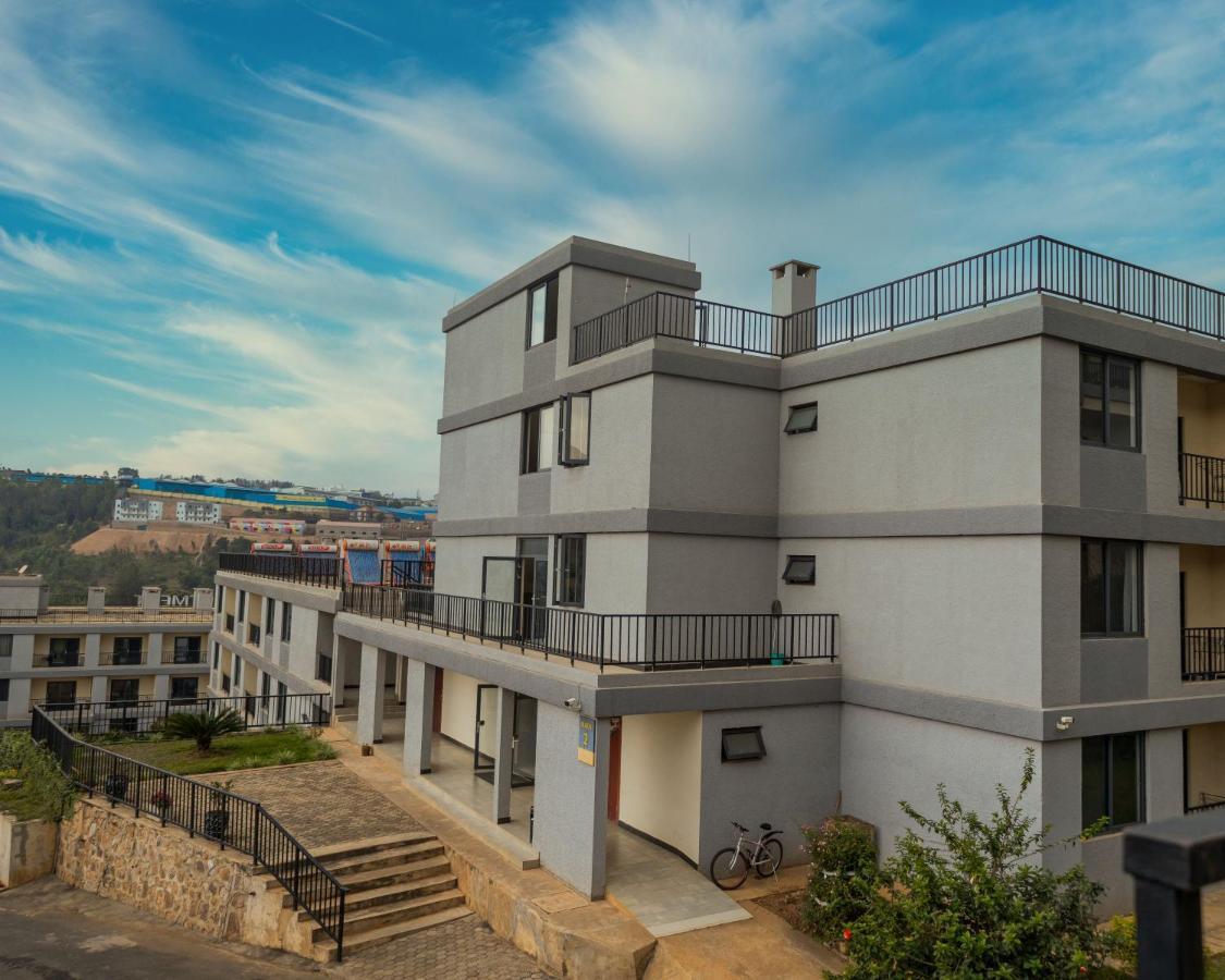 Phoenix Apartment By Link Kigali Buitenkant foto
