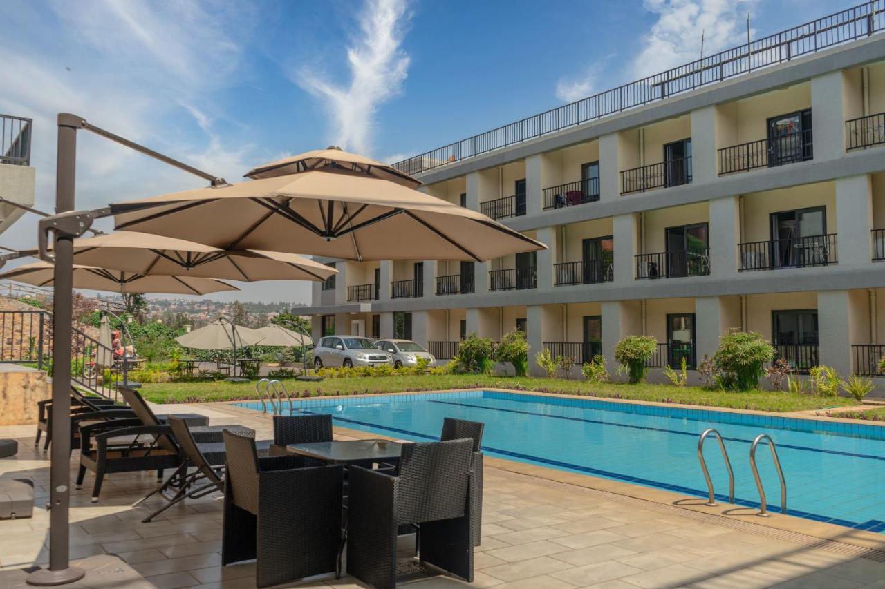 Phoenix Apartment By Link Kigali Buitenkant foto